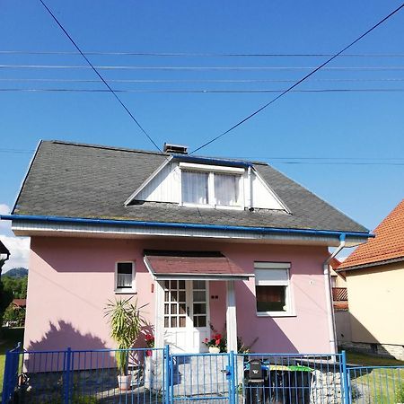 Villa Strakov Lúčky 외부 사진